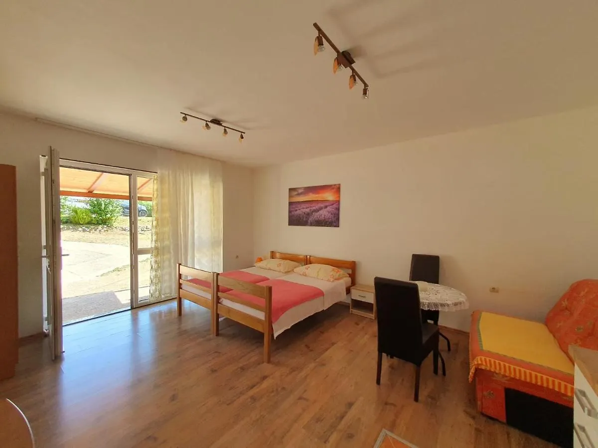 Apartments Topalovic Kostrena