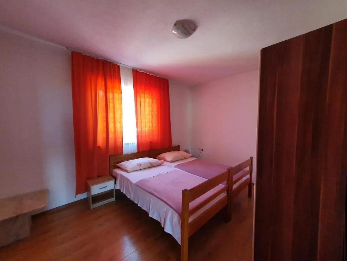 Apartments Topalovic Kostrena