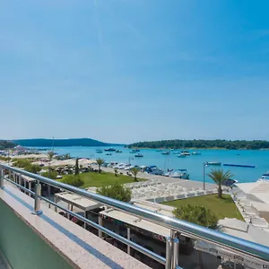 Riva Appartamento Medolino